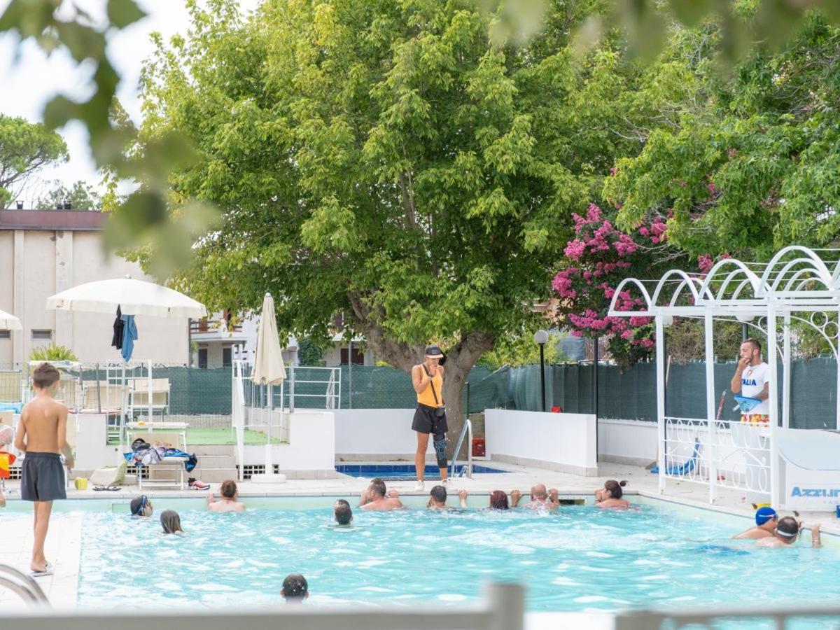 ראבנה Hotel Marina Beach - Azzurro Club מראה חיצוני תמונה