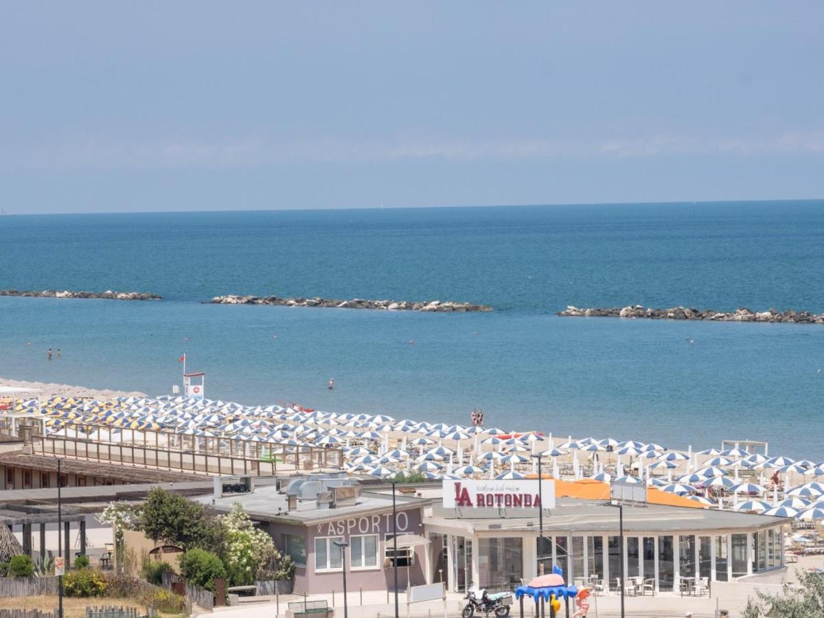 ראבנה Hotel Marina Beach - Azzurro Club מראה חיצוני תמונה