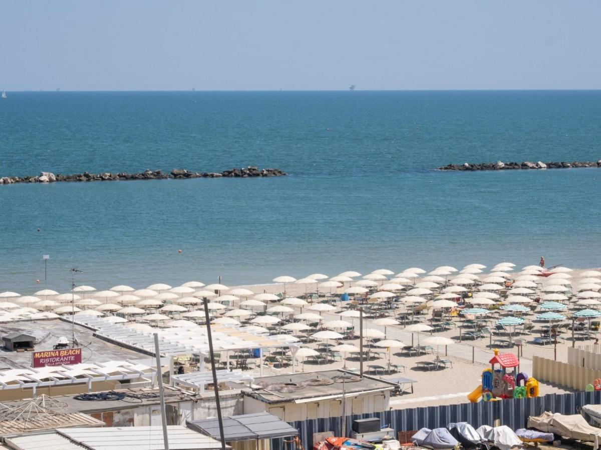 ראבנה Hotel Marina Beach - Azzurro Club מראה חיצוני תמונה